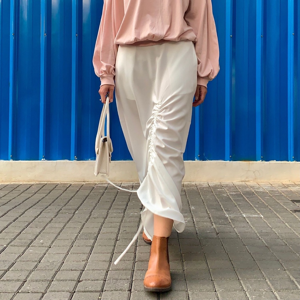 Agni - Jeanne Skirt White - Rok Midi Wanita Putih