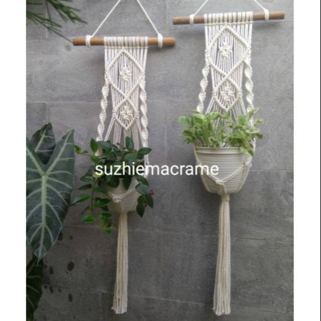 Macrame plant hanger / makrame pot / gantungan pot / tali pot / hiasan dinding rumah / macrame