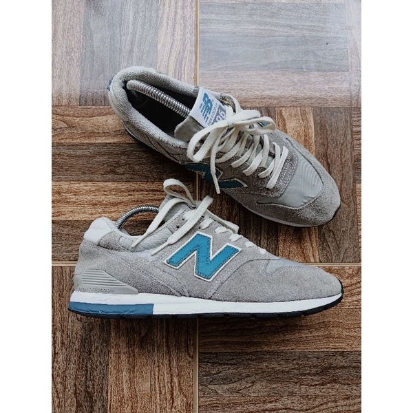 Sepatu Second NB 996