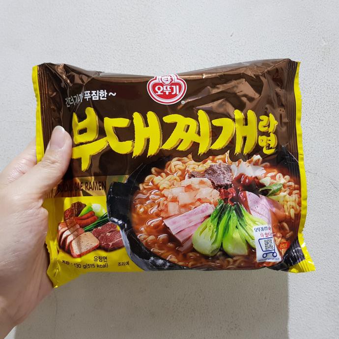 

OTTOGI BUDAE JJIGAE RAMEN 130GR - RAMEN KOREA NONHALAL