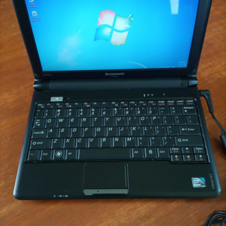 Laptop Netbook notebook Lenovo S100C lengkap mulus siap pakai