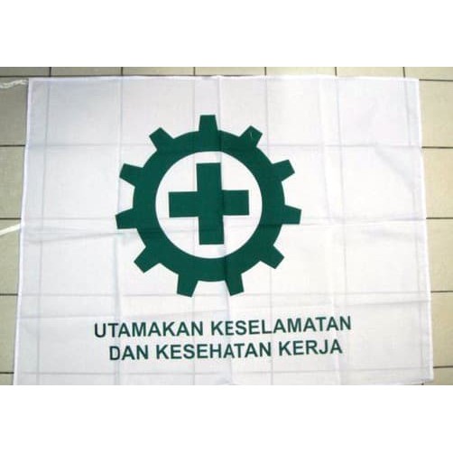 Bendera K3 Utamakan Keselamatan ukuran 130 x 90 cm