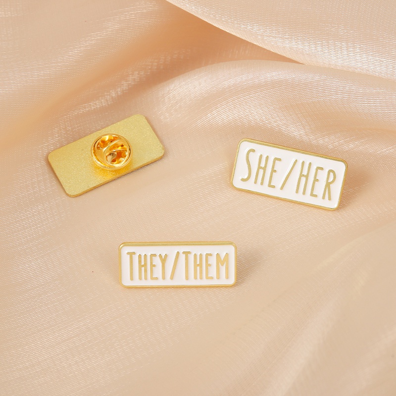 Bros Pin Enamel Desain Him She They 3 Gaya Untuk Aksesoris Pakaian