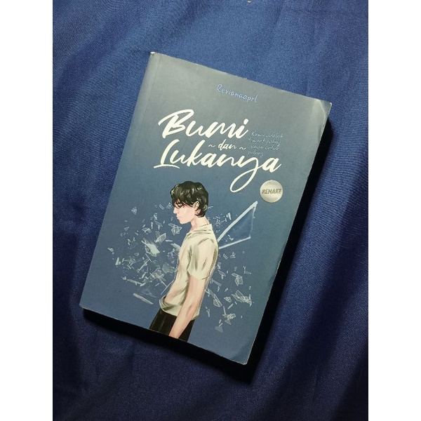Buku Novel Preloved - Bumi Dan Lukanya - Revianaaprl Original Bekas