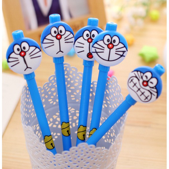 

Pulpen Dengan Penutup Motif Aneka Ekspresi Doraemon
