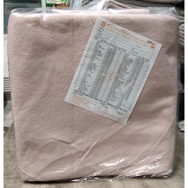 karpet import preloved