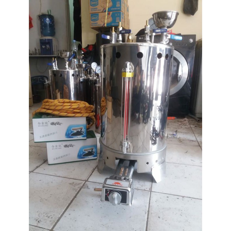 SETRIKA UAP BOILER KAPASITAS 25 LITER .