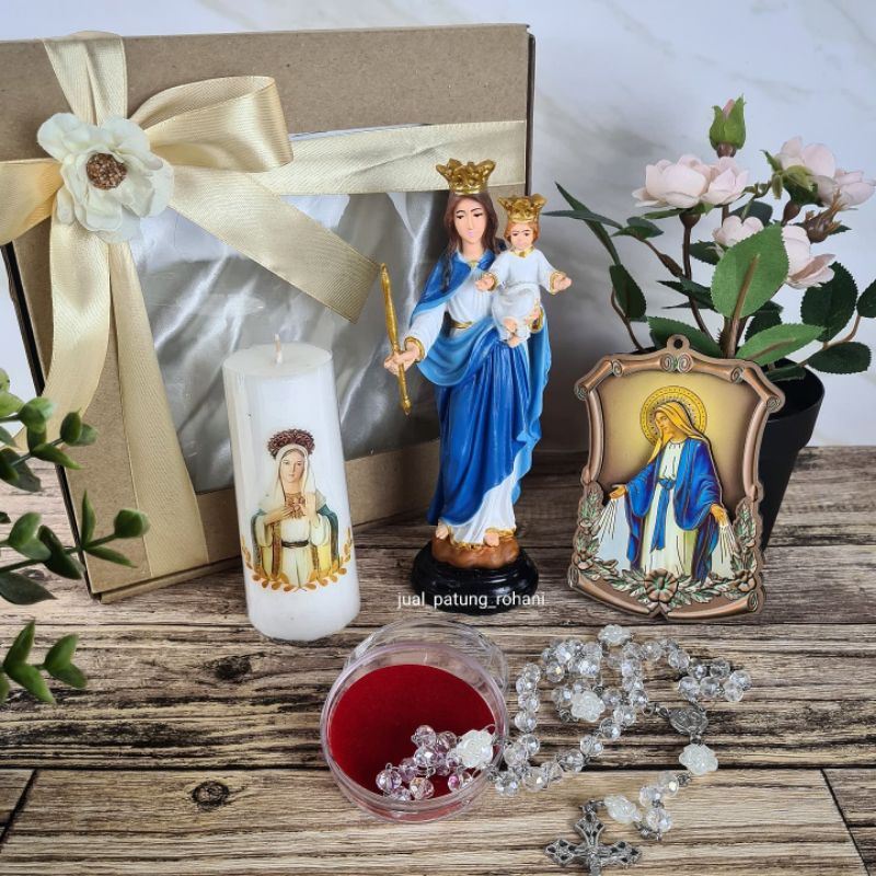 

Hampers Hadiah Rohani Katolik Natal