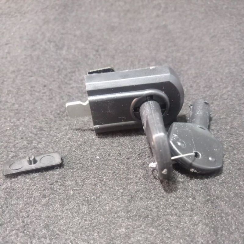 kunci kaca jepit kunci pintu lemari