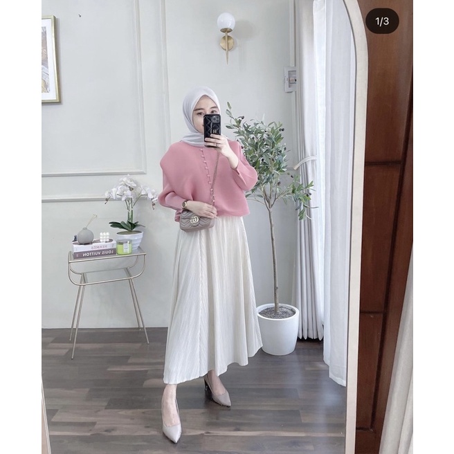 Premium pleats A line skirt