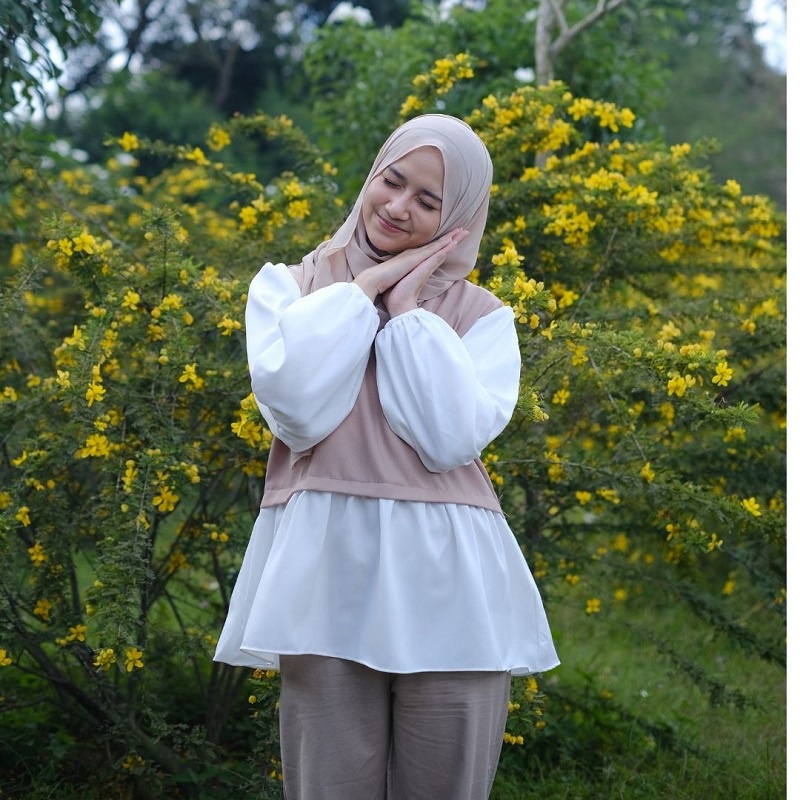 Keyla Blouse - Blouse Big Size - Ukuran S M L XL 2XL 3XL 5L Atasan Jumbo - Blouse Jumbo