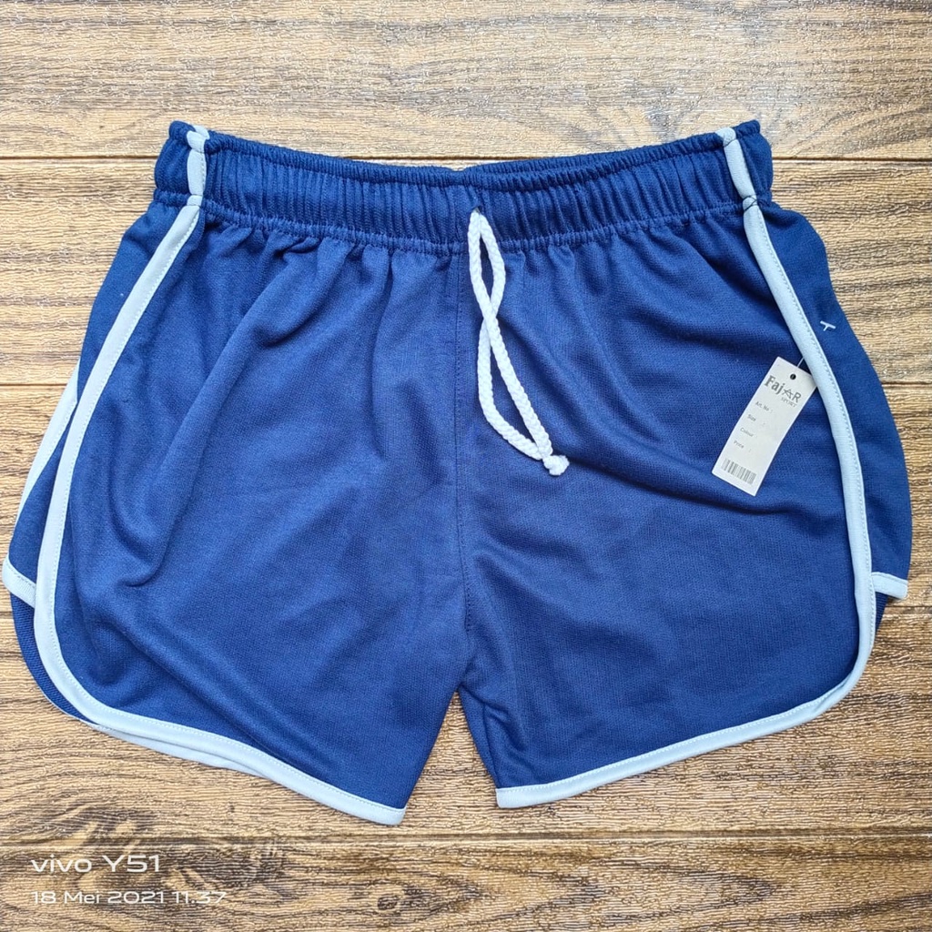HOTPANTS WANITA / CELANA PENDEK SANTAI WANITA / HOTPANTS MUNIKO