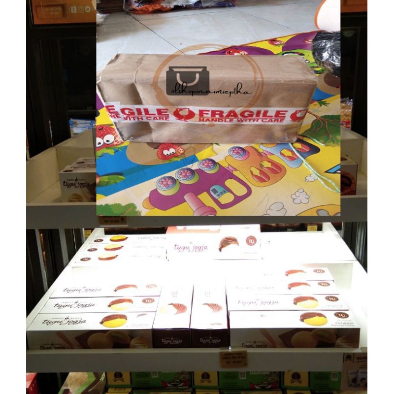 ( isi 10 )BAKPIA KUKUS TUGU JOGJA Free Bubble Wrap murah SURABAYA