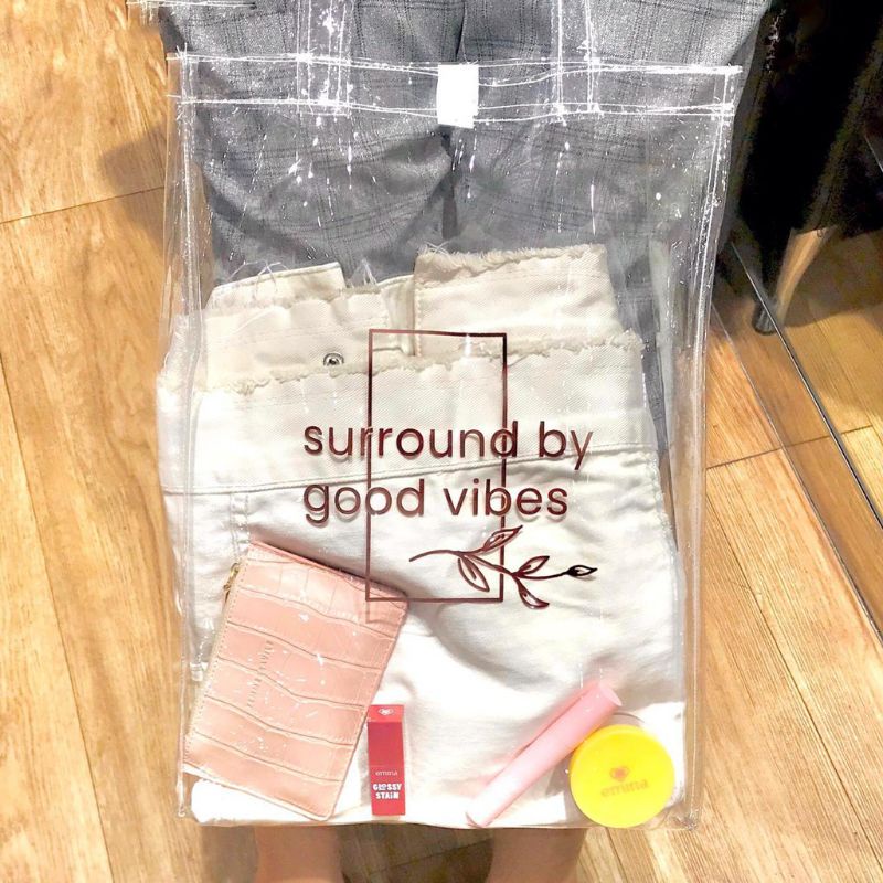 

SABLON Tas Mika Souvernir Parsel Totebag