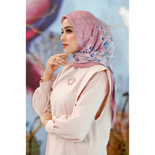 Buttonscarves The Ederra series - Dusty Rose