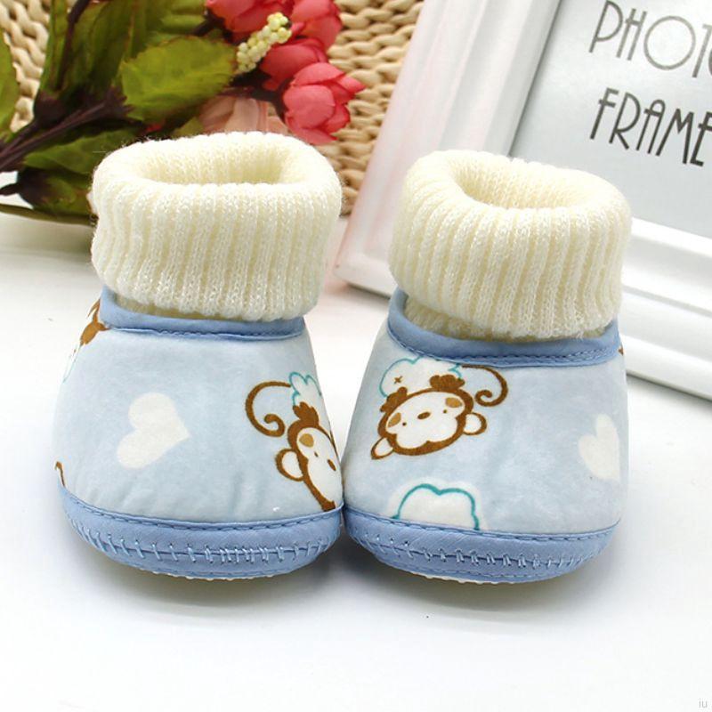Sepatu Bot Bayi Dengan Sol Sepatu Lembut Untuk Musim Sepatu Bot Bayi Dengan Sol Sepatu Lembut Untuk Musim
