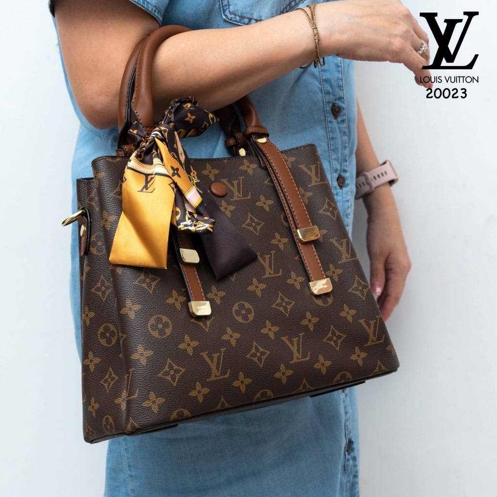 New Lv Top Handle Code : 20023