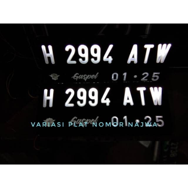 Plat nomor motor akrilik /mika