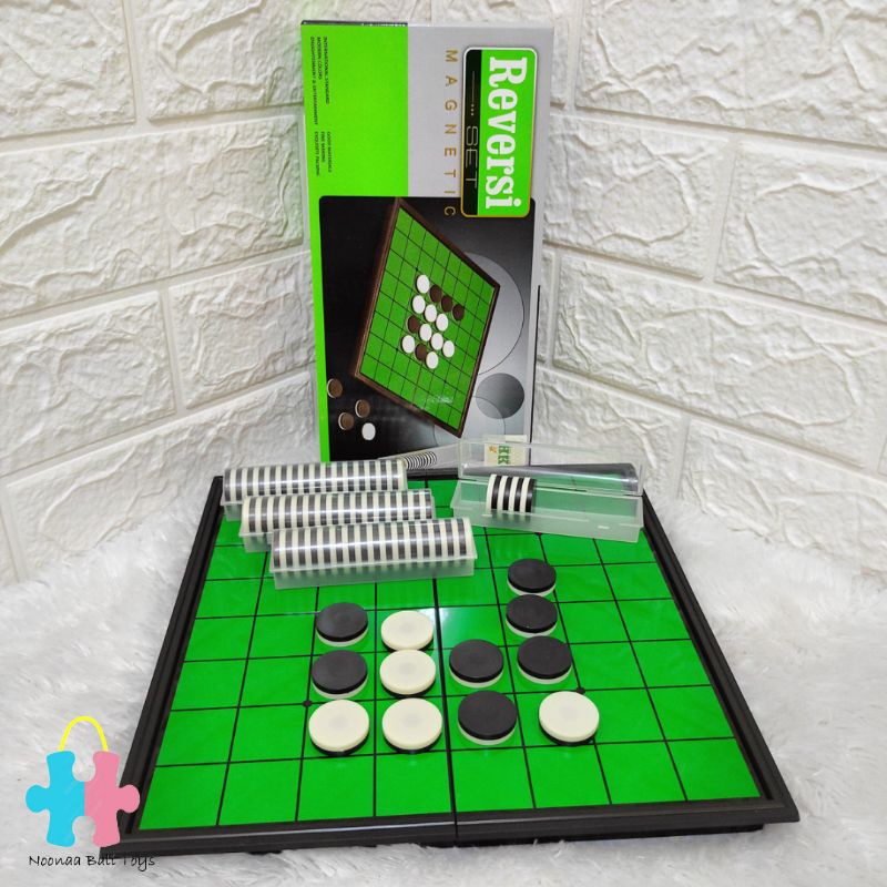 Othello Reversi Magnetic Boardgame