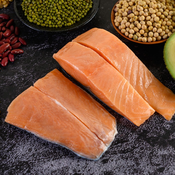 

Fillet Salmon Fresh Frozen / Salmon Segar - Cooking Grade Non Sashimi