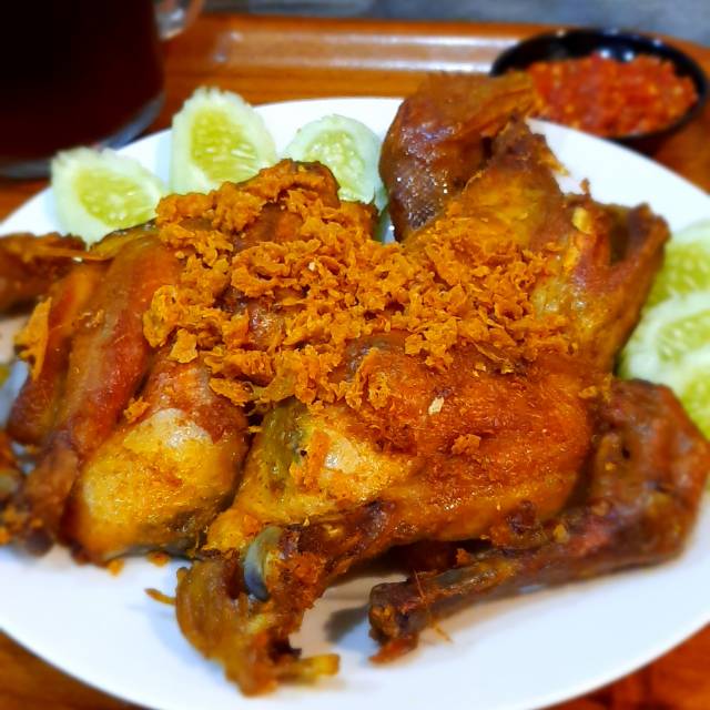 

Ayam kremes homemade