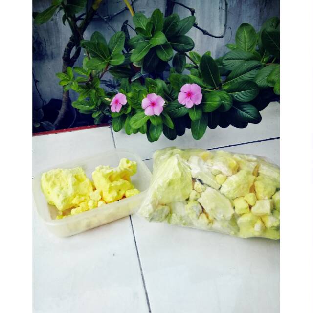 

Belerang bongkahan 250gram