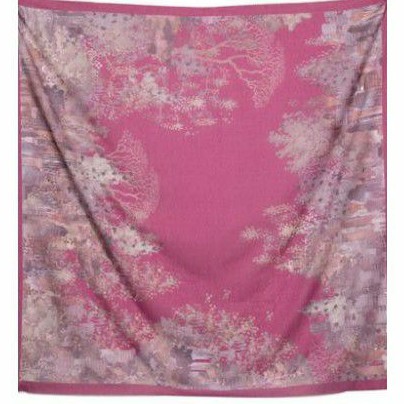 NEW Buttonscarves New York Reborn Chelsea