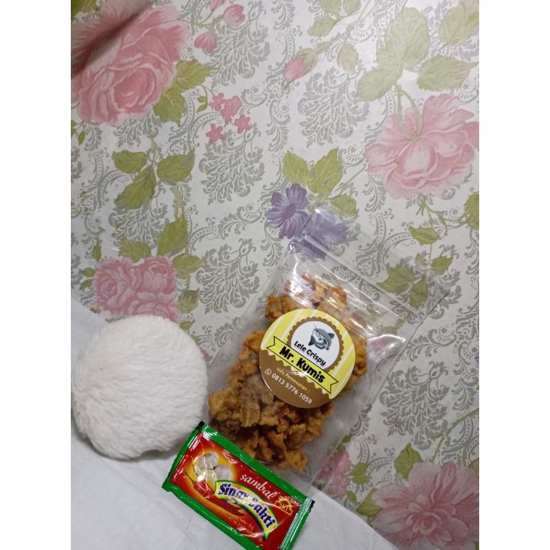 

KERIPIK DAGING LELE CRISPY/ KRIPIK LELE / LAUK MAKAN /