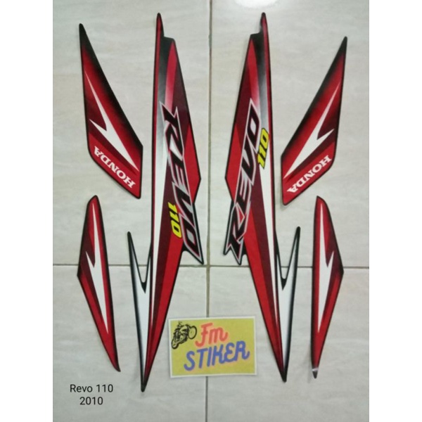 Stiker Striping Revo 110