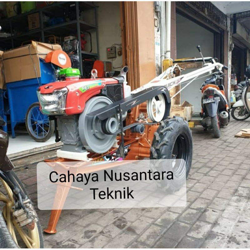 Traktor Bajak Sawah KUBOTA QUICK G3000 Kubota