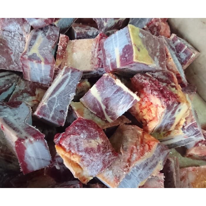 

Iga Sapi Potong Super 3-4cm 1kg 1 Kg