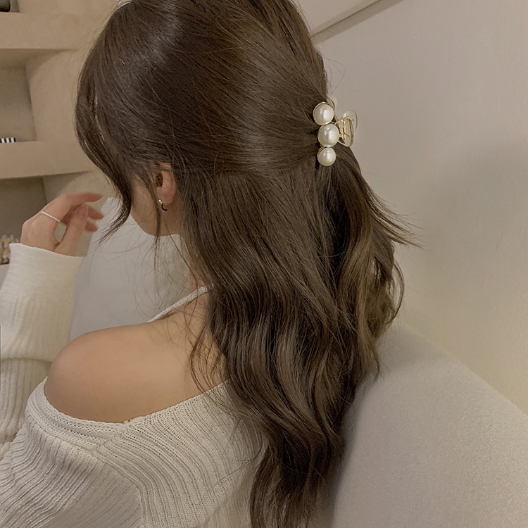 JEPIT HAIRCLIP PEARL JEPITAN RAMBUT JEDAI AKRILIK MINI MUTIARA KECIL KLIP PONI BULAT BUNDAR CAKAR KOREA AKESESORIS WANITA KOREAN WOMEN HAIR BANGS FRINGE CLIPS MINI SMALL SIZE CLAW ACCESSORIES CLUTCHER CLIP PEARLS STONE CIRCLE ROUND