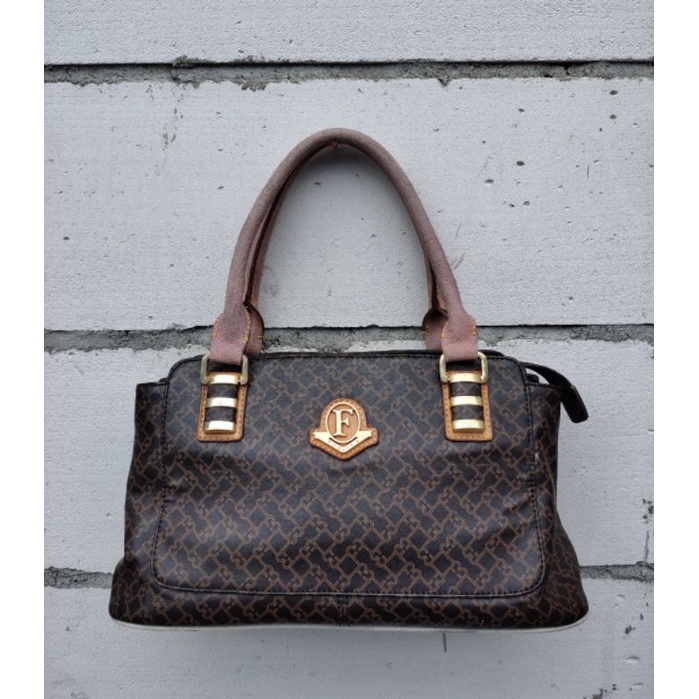 preloved tas wanita fuguiya original look like everbest