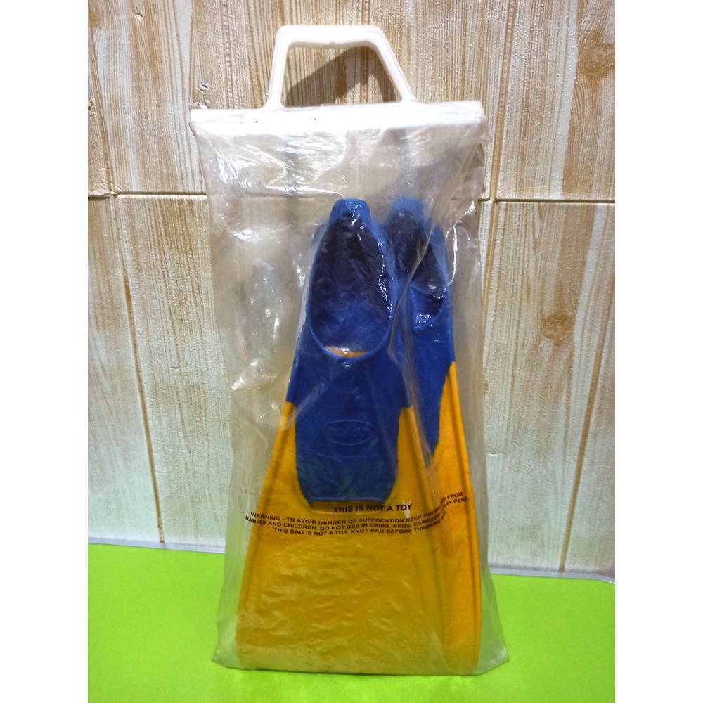Swimming Fins Kaki Katak Pantas (second) ukuran 38-39