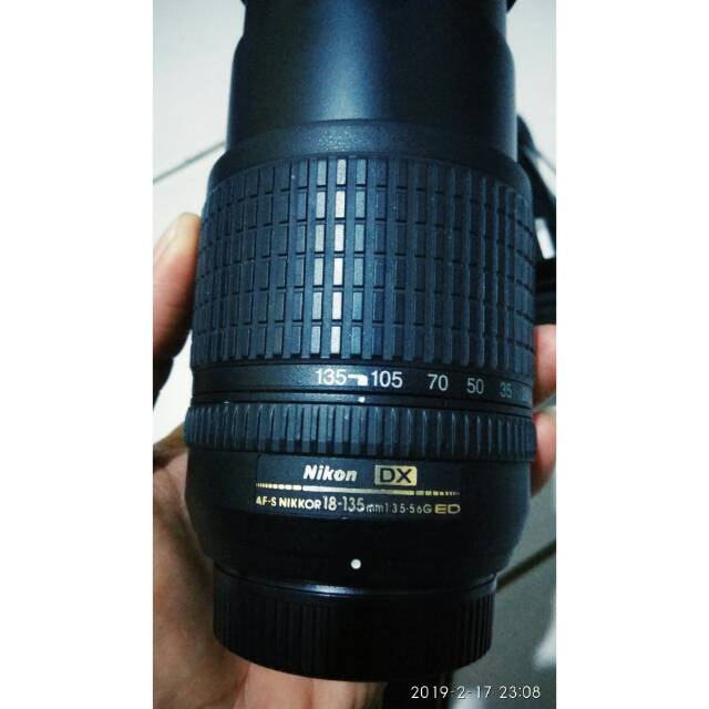 Lensa Nikon 18-135mm Sapujagad