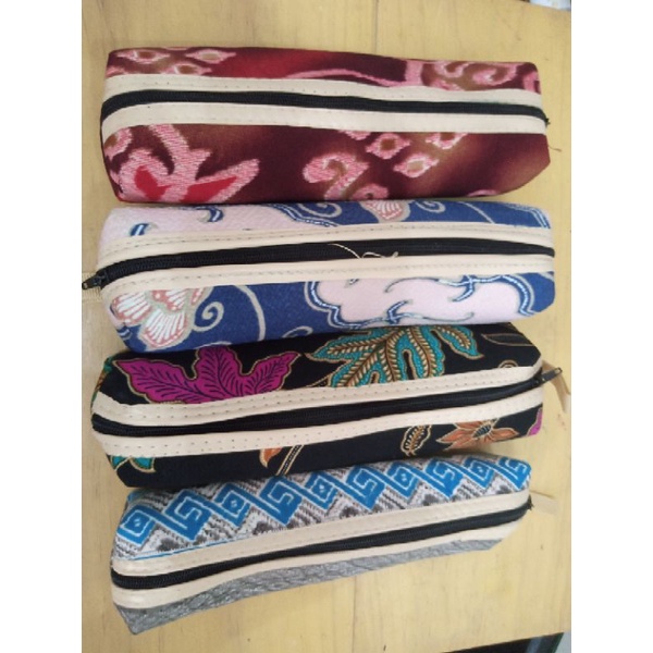 

tempat pensil batik / alat tulis / tempat pensil kain