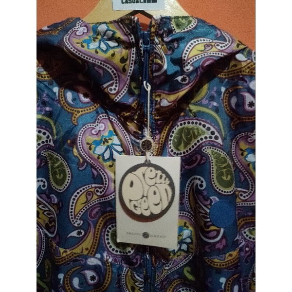 jaket pretty green