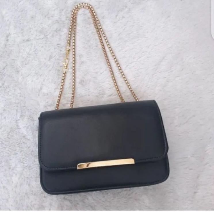 (HARGA TERMURAH) Tas Bahu Wanita/Tas Tali Rantai Hitam polos
