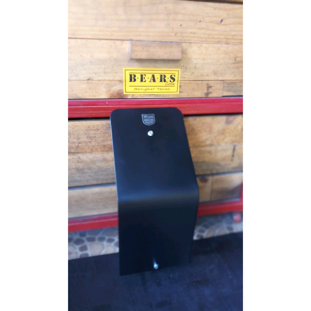 TERLARIS Skidplate Kawasaki W175 Hitam Polos