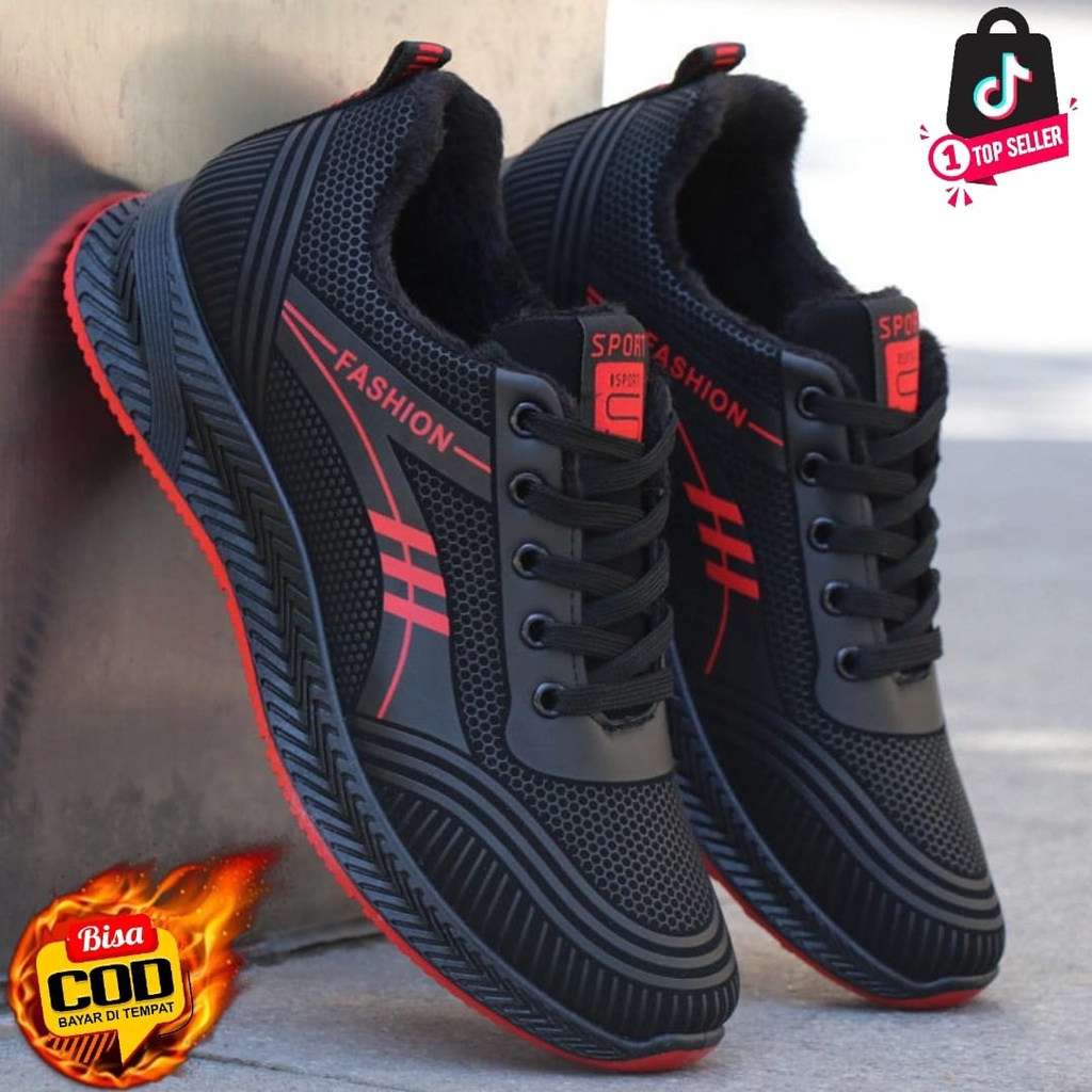 Sepatu pria sneakers keren casual hitam