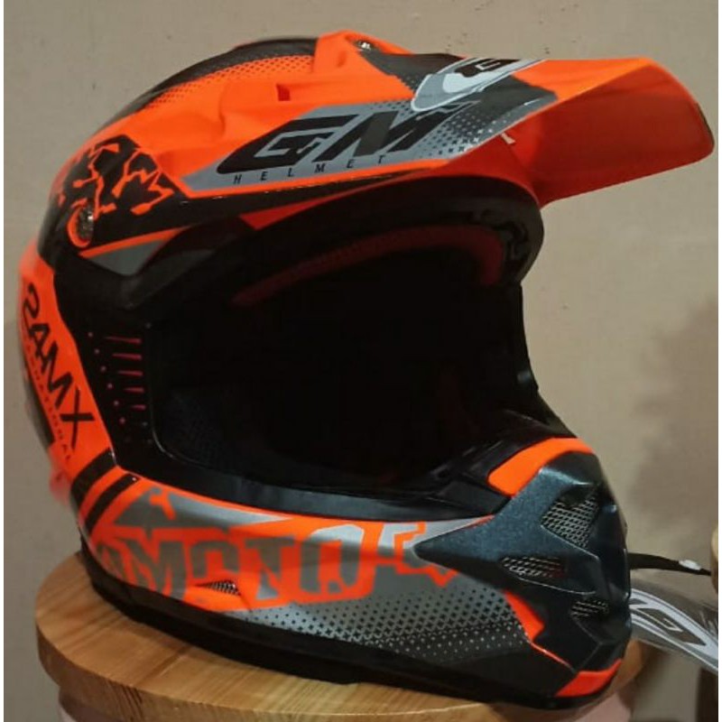 Helm GM Full Face Cross