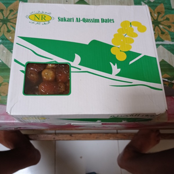 

KURMA RAJA SUKARI/KURMA BASAH 1KG