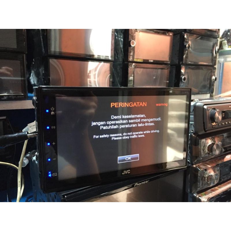 Head unit Jvc Kw-m24Bt Suzuki logo