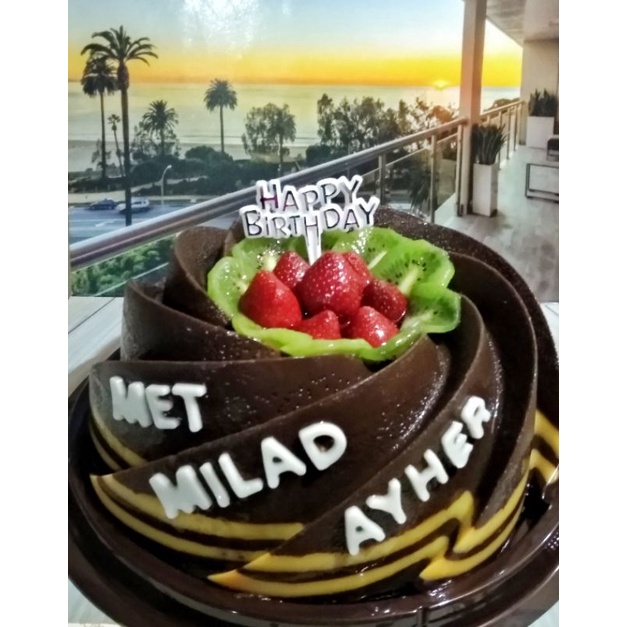 

puding coklat premium dengan topping buah