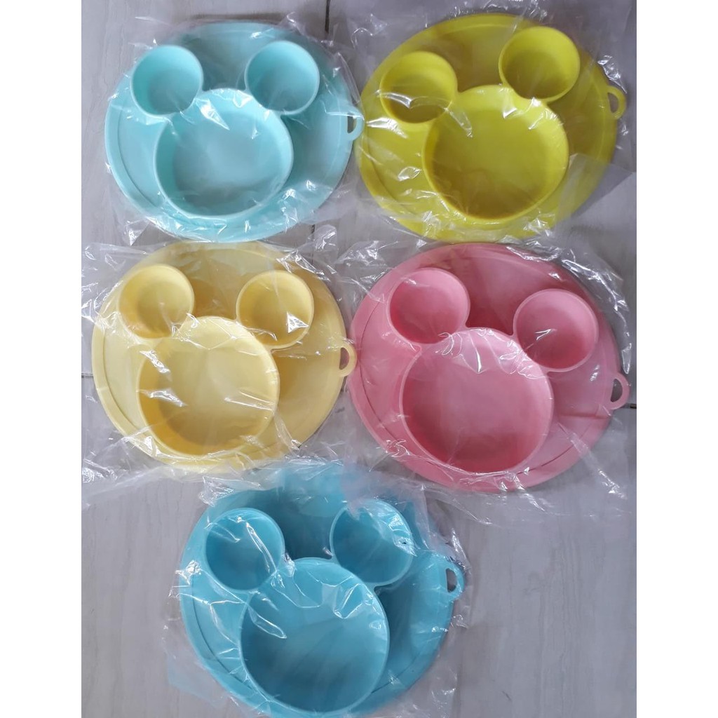 Harga EMY Piring Makan Bayi Silikon baby suction Plate Mat Platemat
Silicone lengket meja