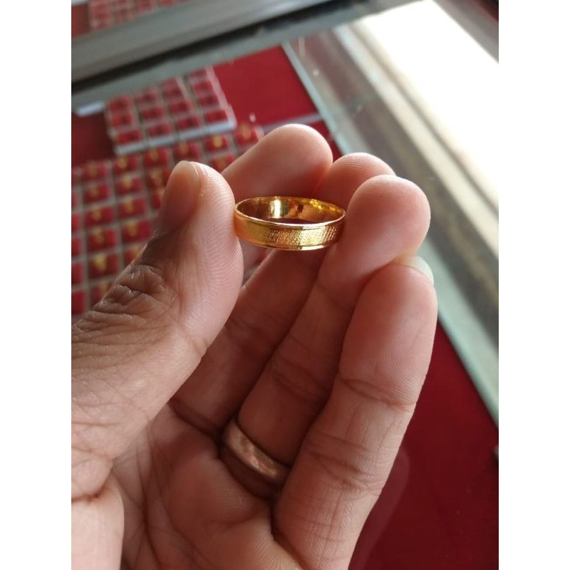 emas 24k kadar 900% 1 suku