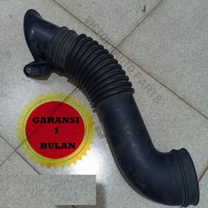 Selang Karet Suzuki SX4 2008 Petrol 79kW Air Intake Hose S - Pipe S 1376679J00 Asli ORI COPOTAN