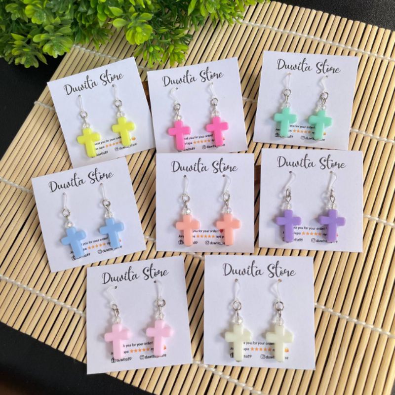 HANDMADE ANTING ANAK/DEWASA KAITAN PLASTIK MOTIF SALIB