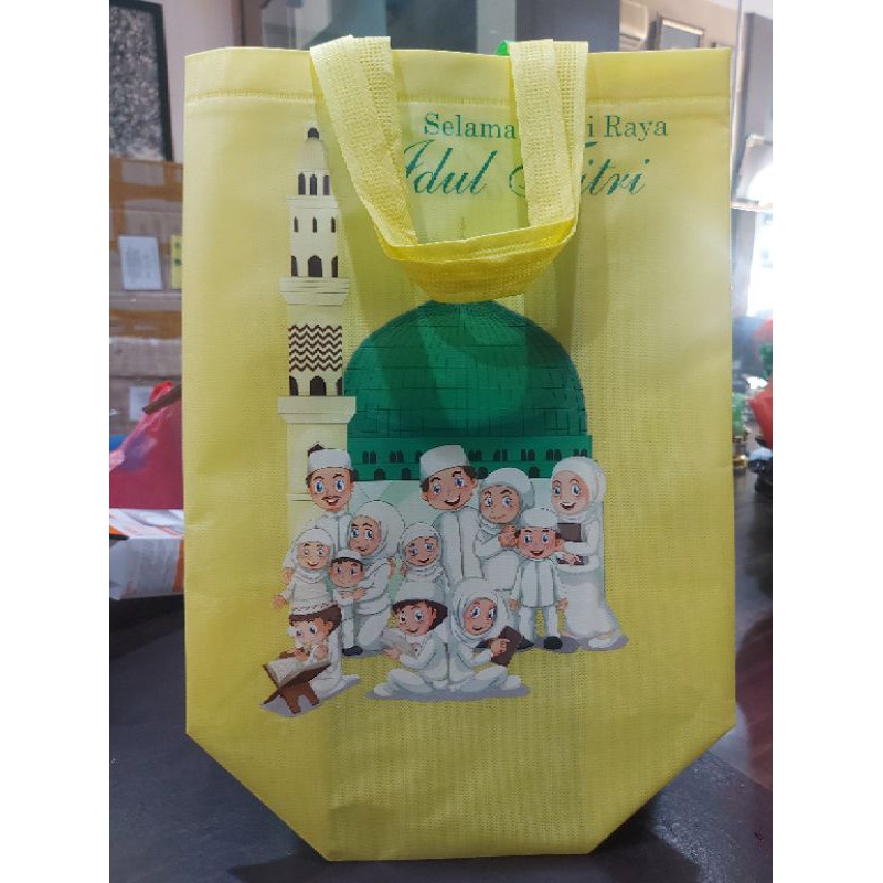 

Tas kain lebaran parcel