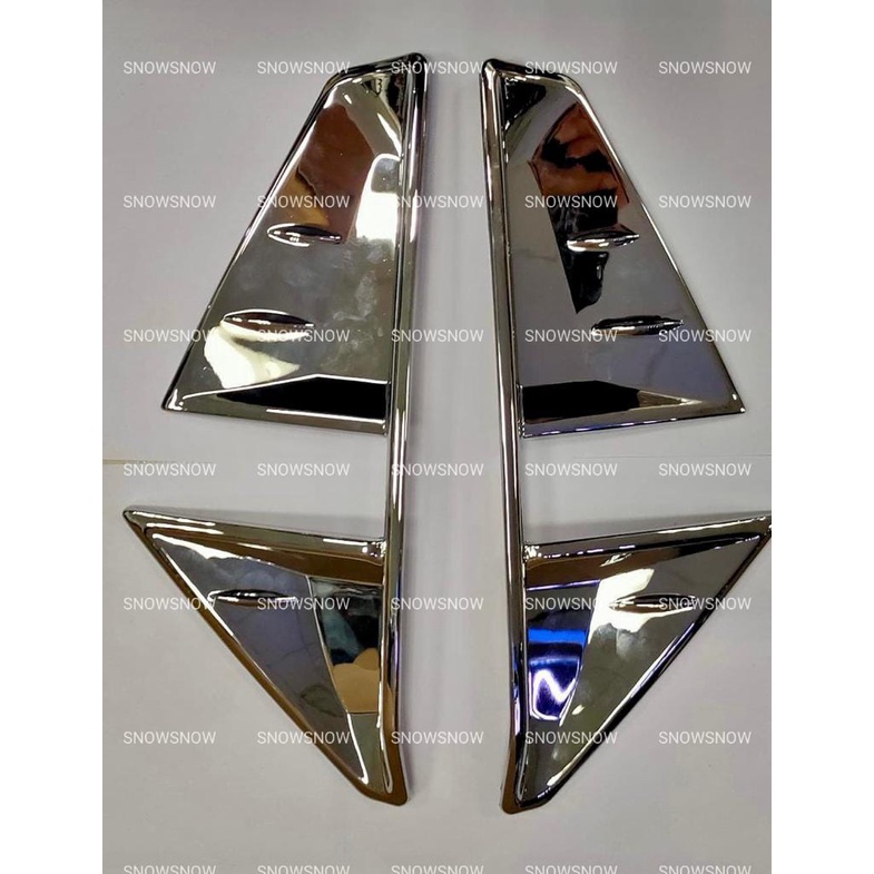 Reflektor Bumper Belakang Cover Veloz 2021 2022 2023 2024 Up Hitam Chrome